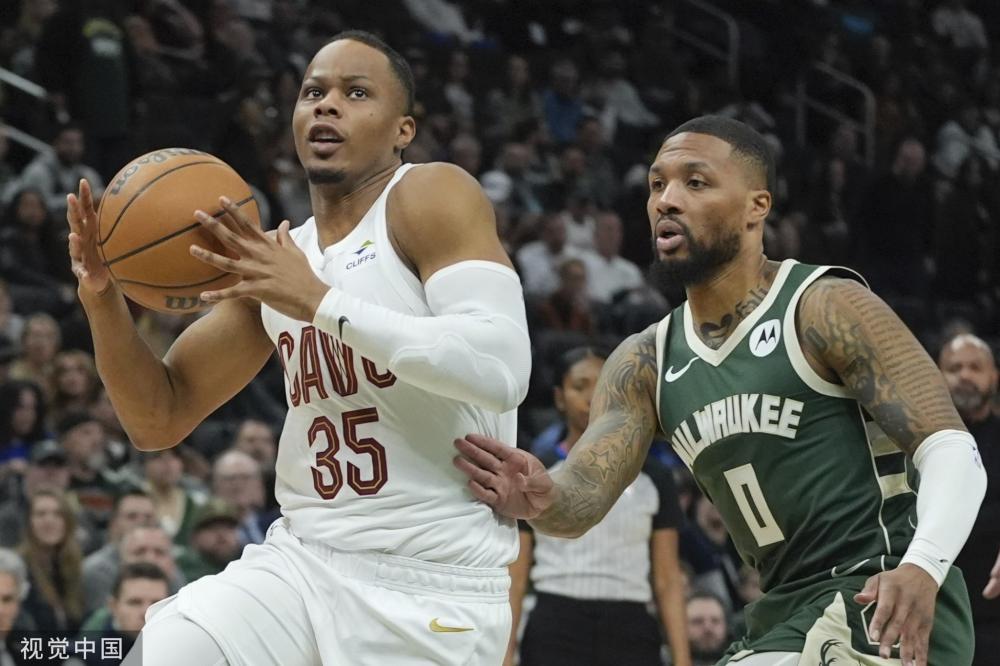 着巴斯克斯 着巴斯克斯